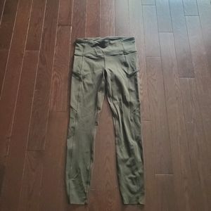 Lululemon Fast and Free Leggings Size 6 25 Inch